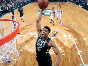 ヤニス アデクトンボ Giannis Antetokoumpo 34 Nbaバックス 直筆サインバックスロゴバスケットボール Beckett鑑定書付き Sports Gallery Usa